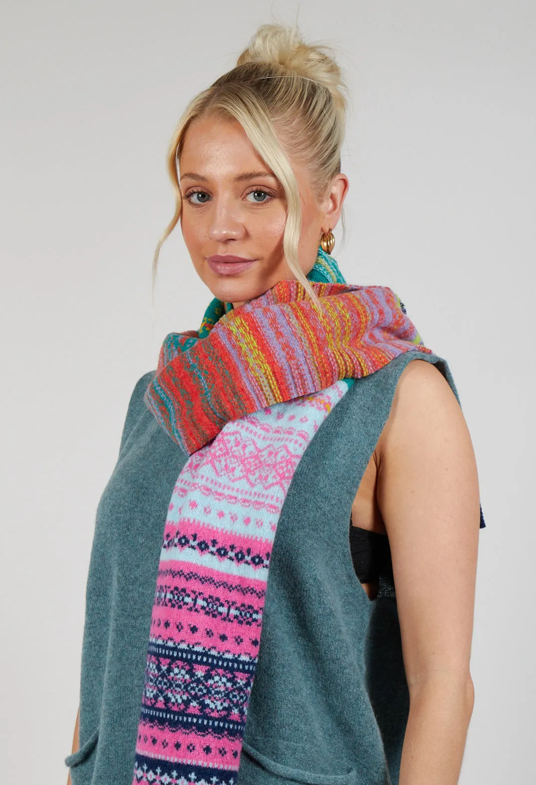 Alloa Fairisle Scarf in Molly Calla