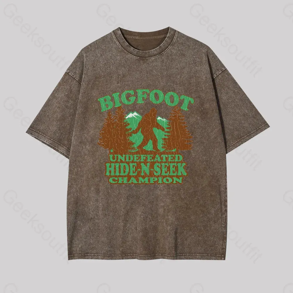 Bigfoot Hide N Seek Champion Geek Washed T-shirt