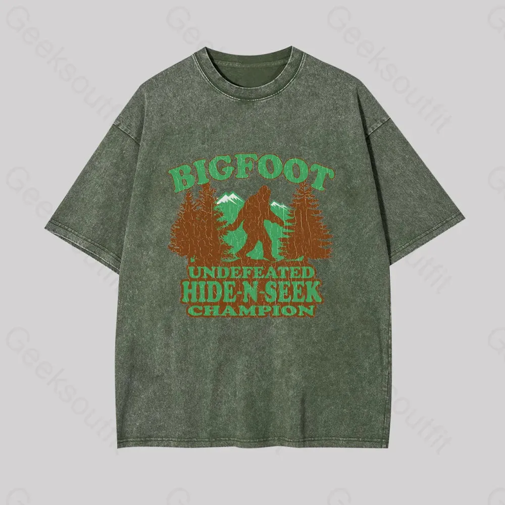 Bigfoot Hide N Seek Champion Geek Washed T-shirt