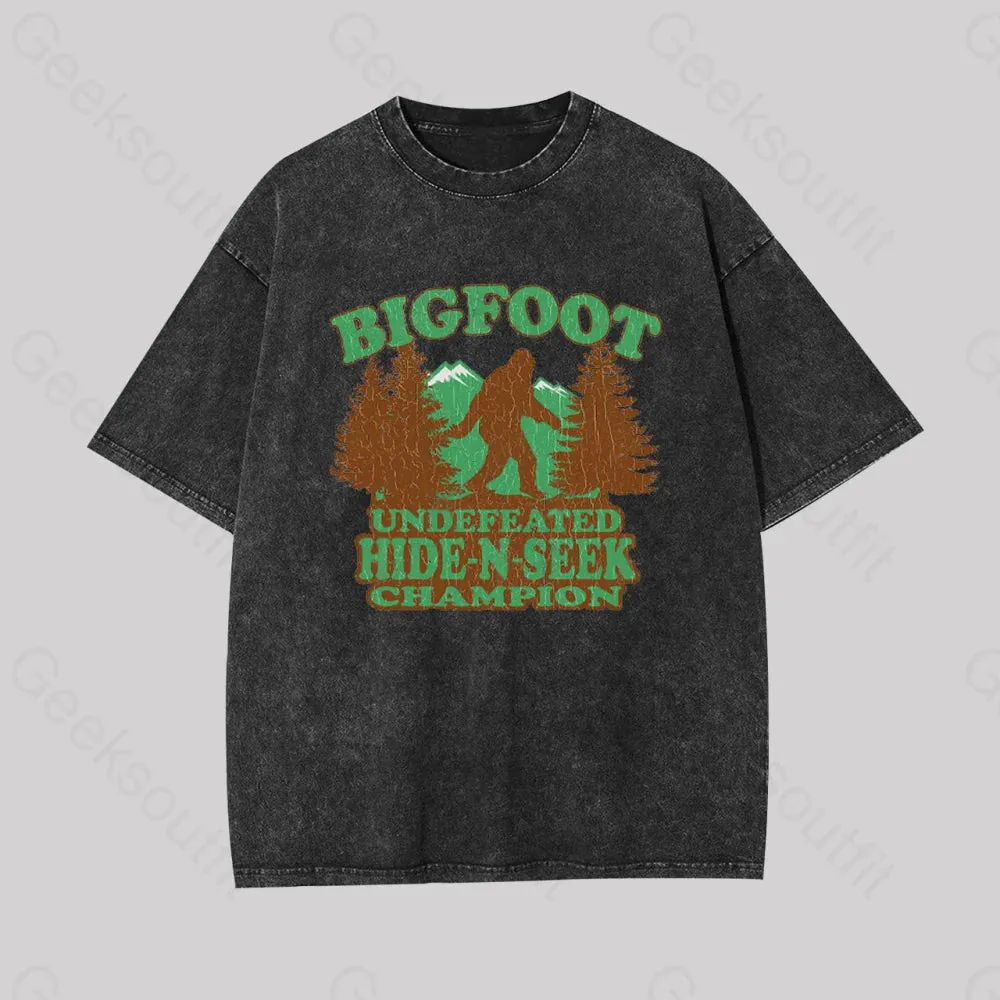 Bigfoot Hide N Seek Champion Geek Washed T-shirt