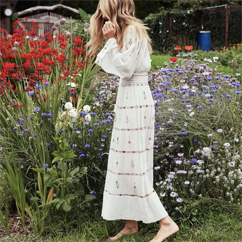 Boho Embroidered Maxi Summer Dress For Women , Bohemian Retro White Dress