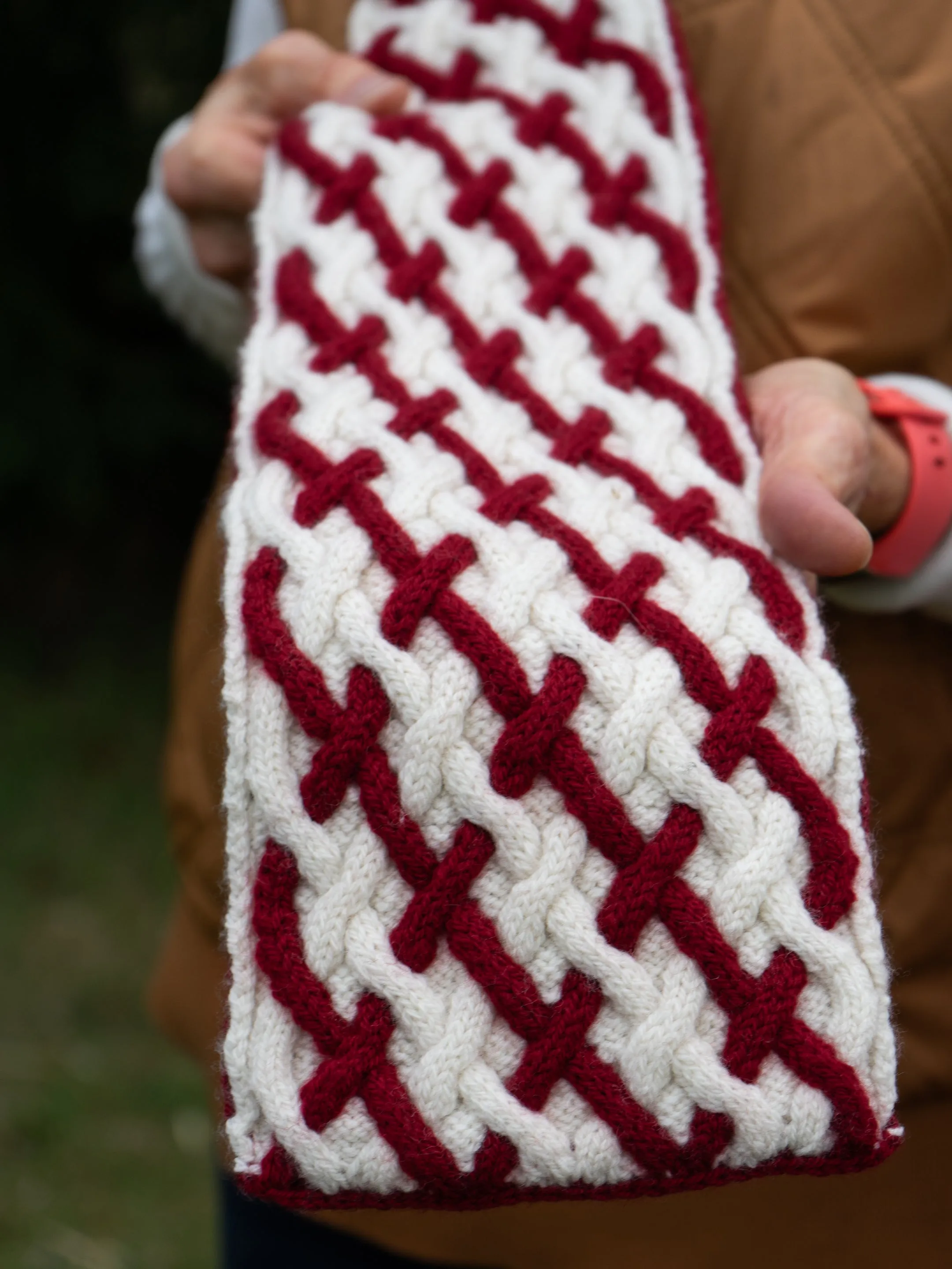 Cabled Plaid Scarf & Hat By Isle of Yarn <br/><small>knitting pattern</small>