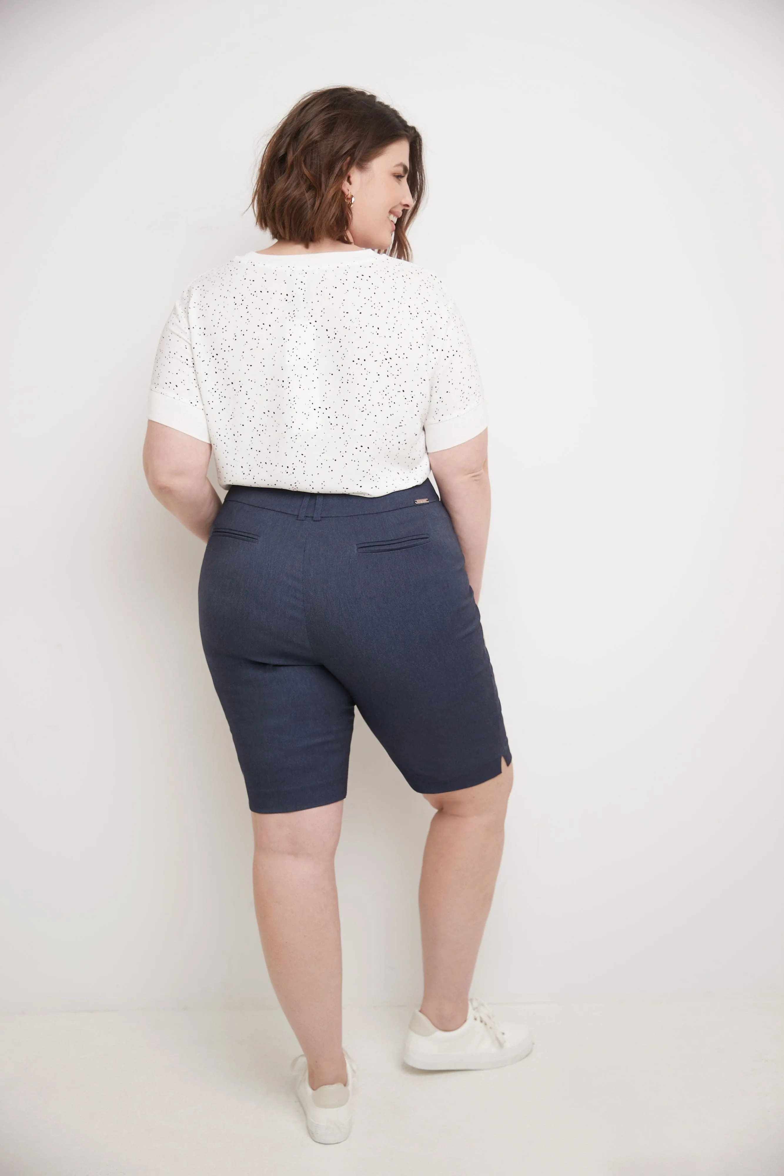 Curvy Pull-on 12” City Shorts with Tummy Control