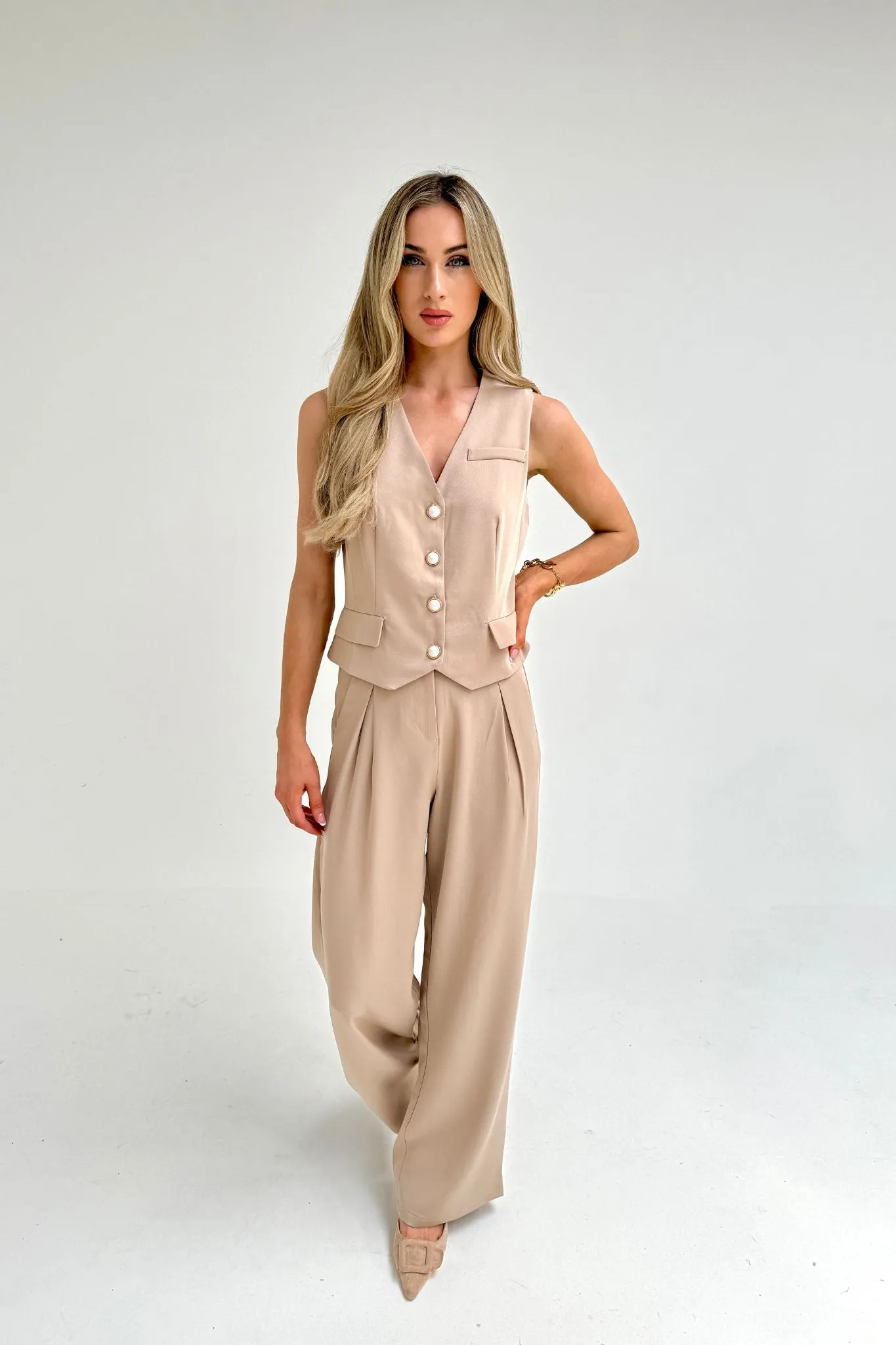 Love Laura Forever Waistcoat In Neutral