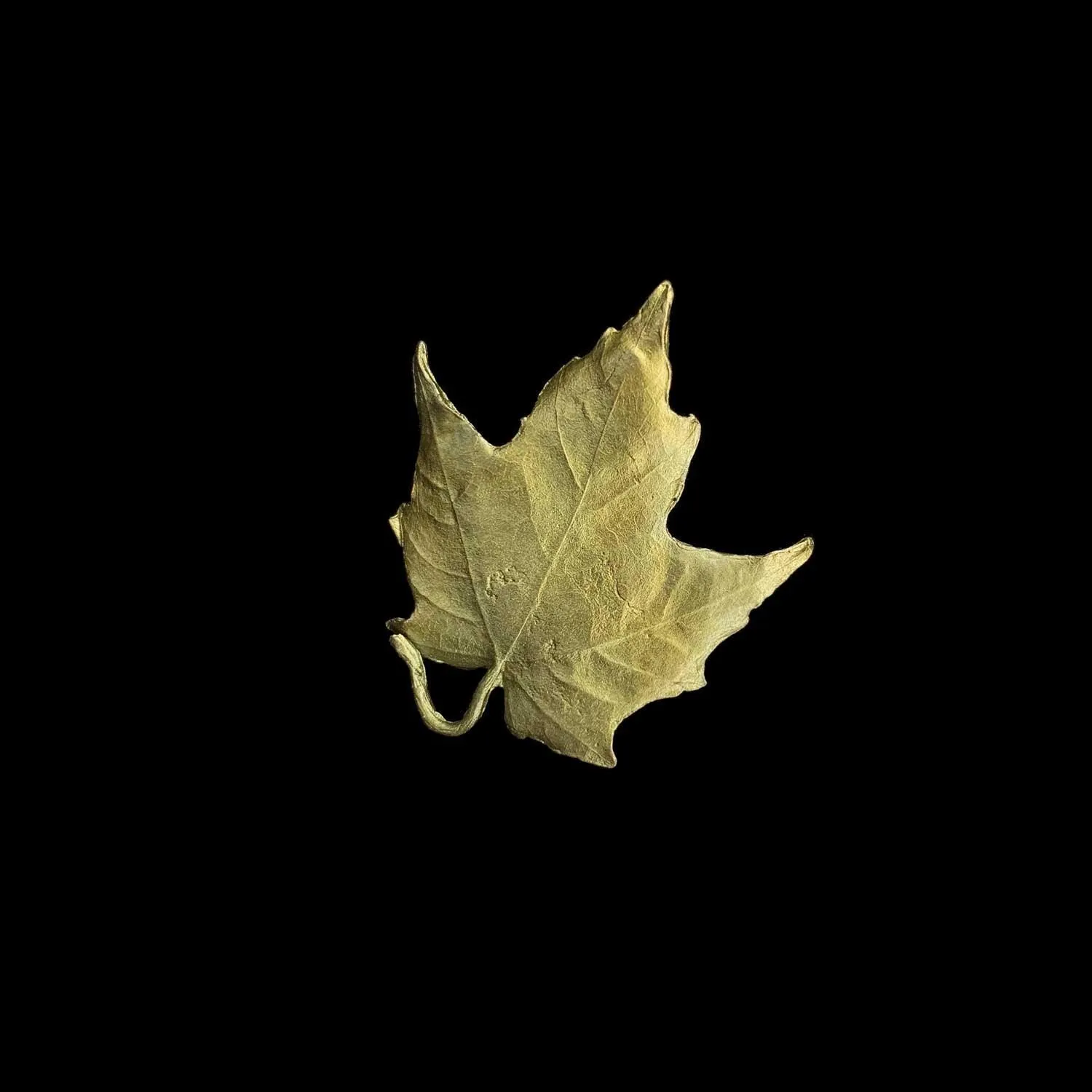 Maple Leaf Lapel Pin