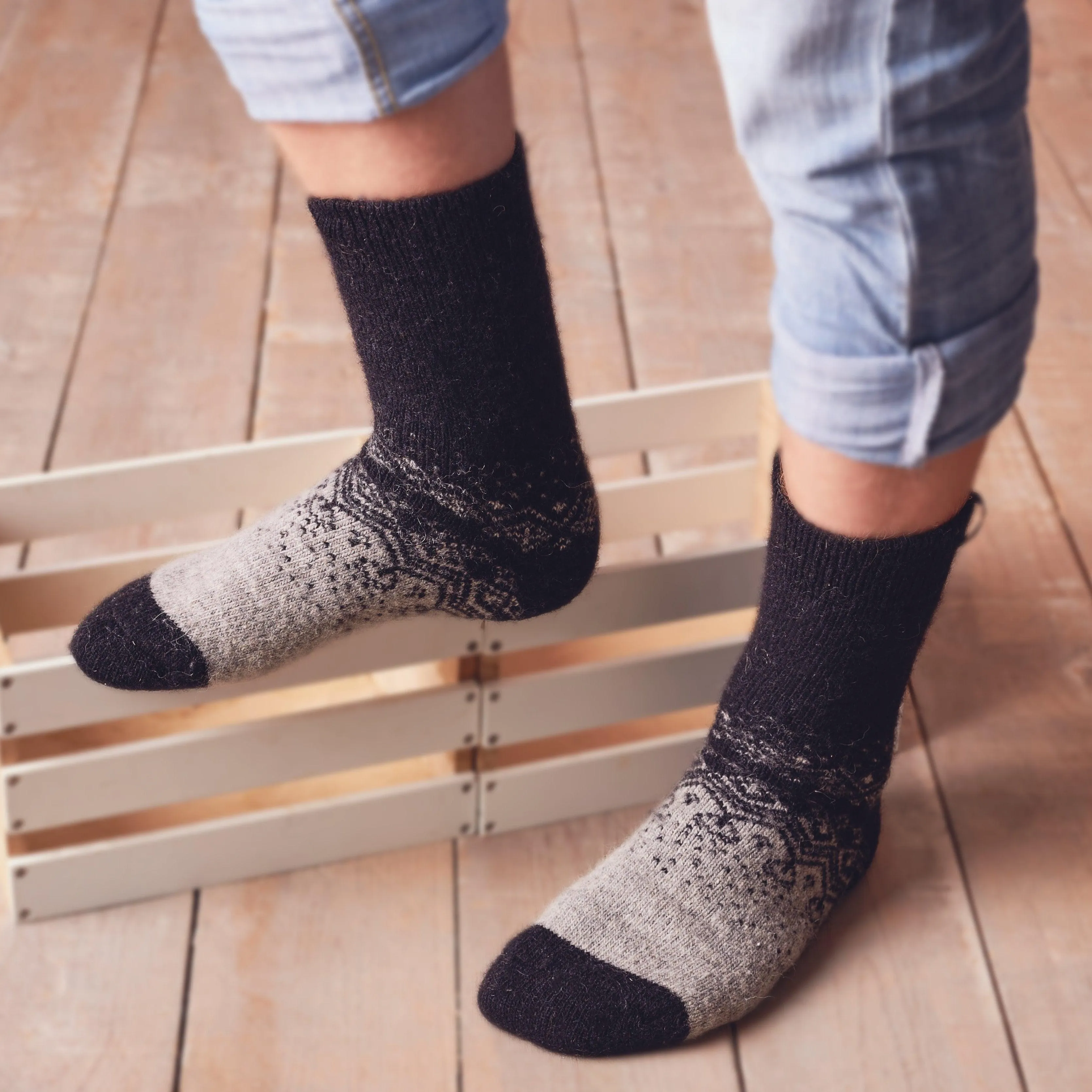 Men's Arctic Night Merino Wool Crew Socks