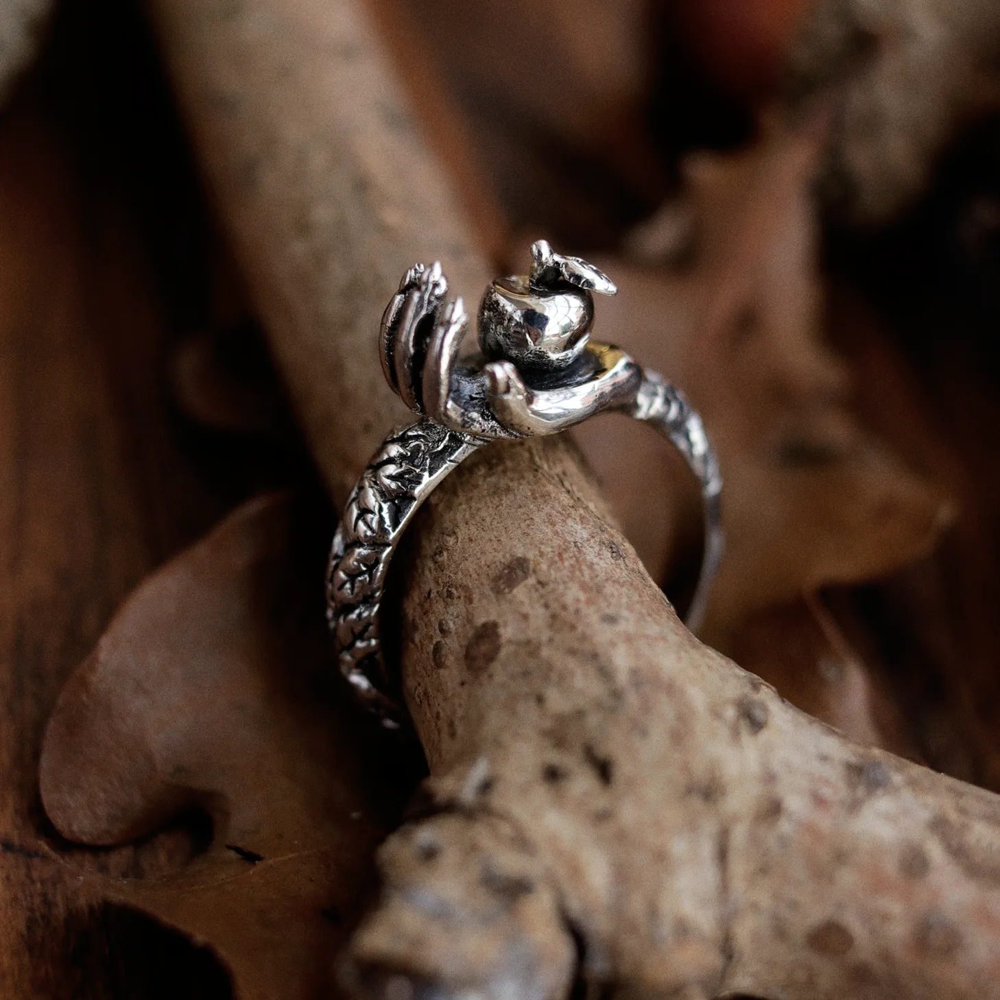 Queen Of The Harvest Hand Ring