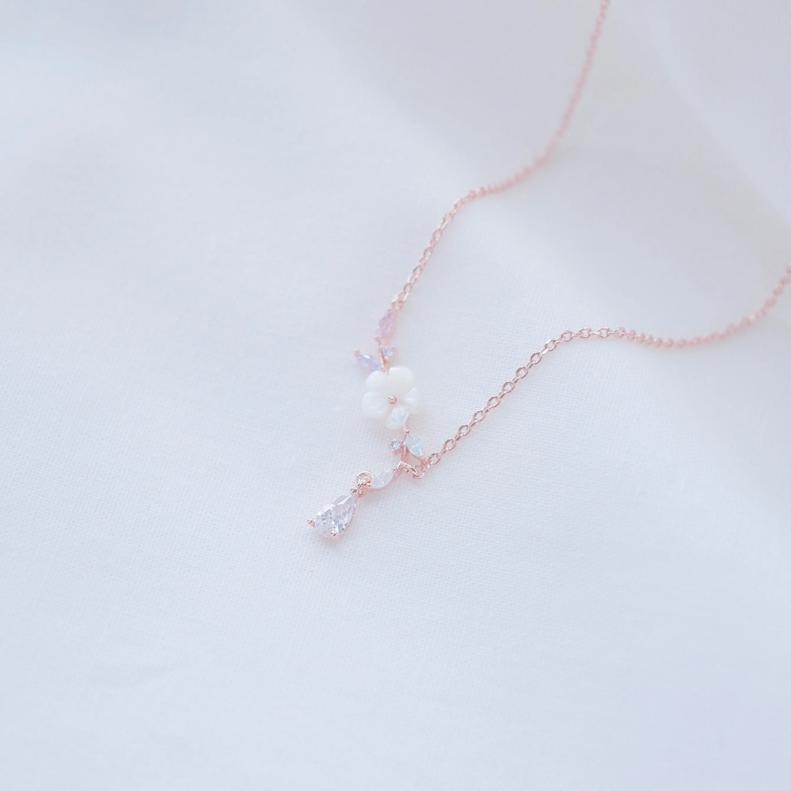 Rose Gold Winter Jasmine Necklace